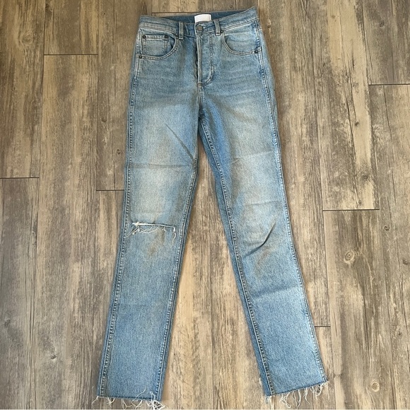 Boyish The Dempsey Straight Leg Jeans in Big Sleep Light Wash - Picture 7 of 11